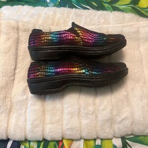 Klogs Moxy 9 Electric Gator Black Rainbow Colorful Workwear Nursing Medical Clog